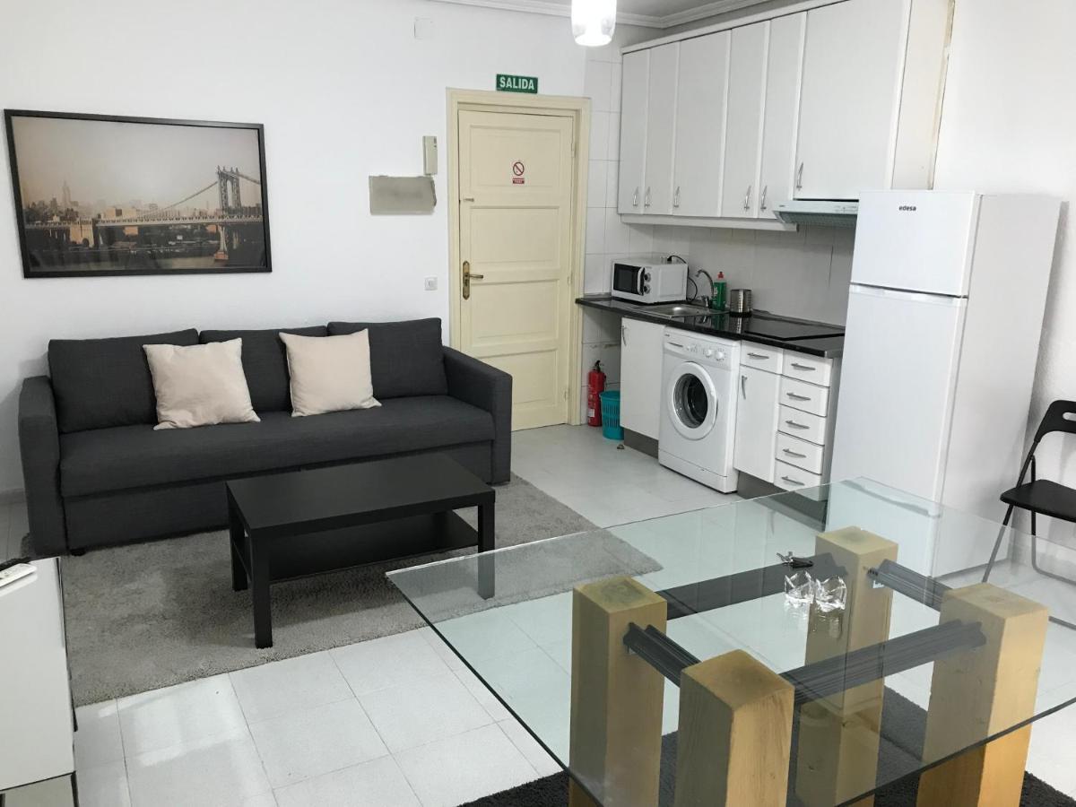 Apartamento En Plaza Callao Madrid Luaran gambar