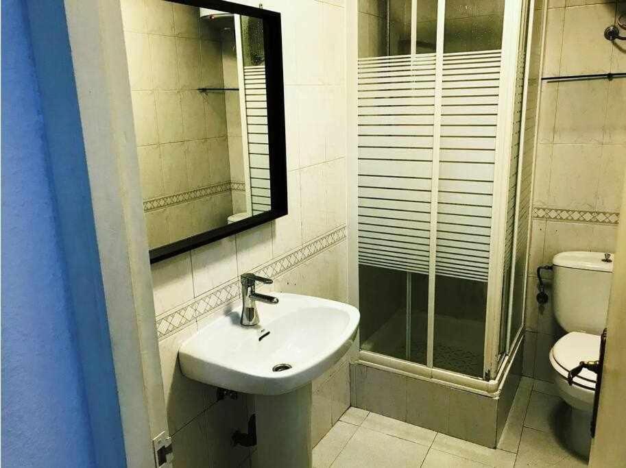 Apartamento En Plaza Callao Madrid Luaran gambar